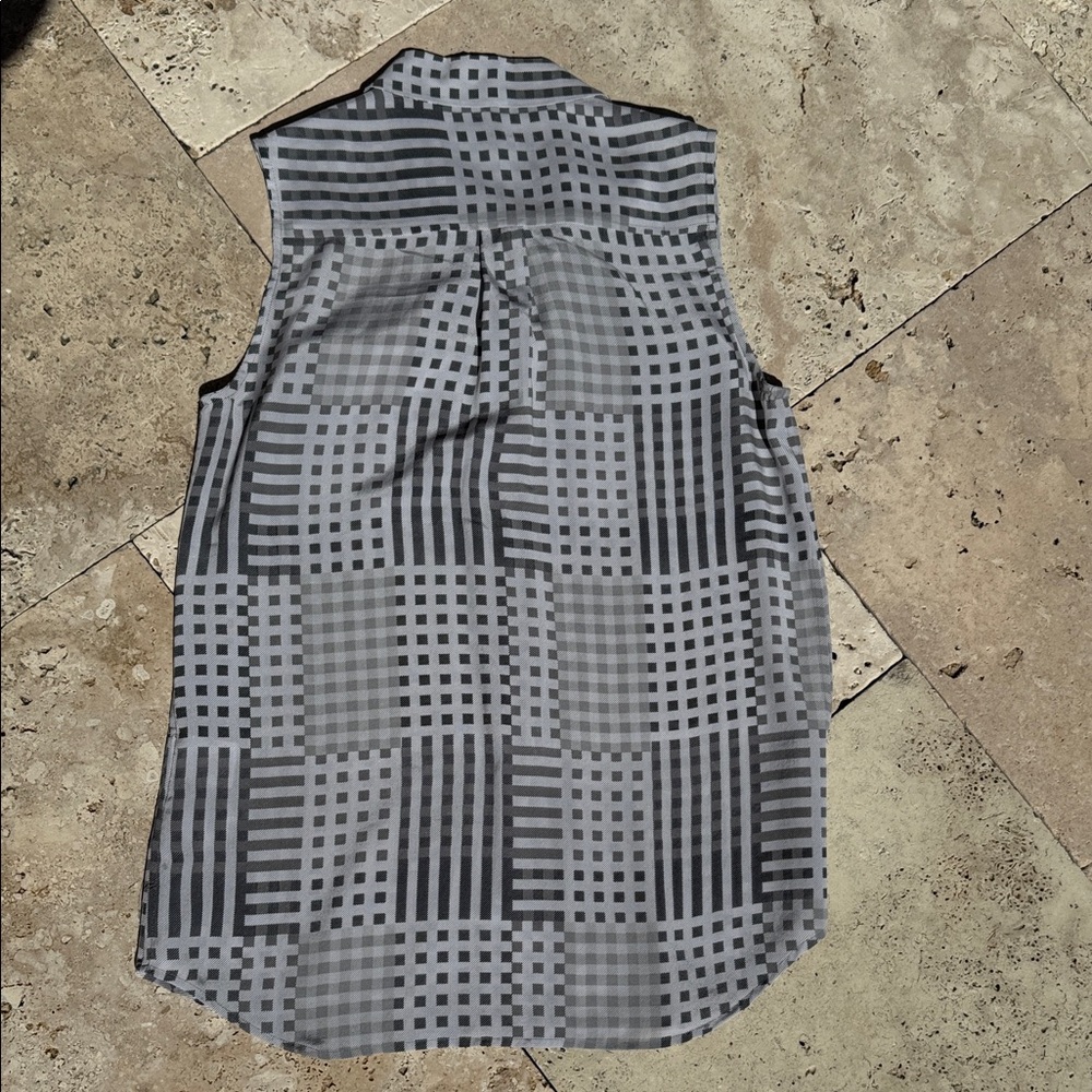 Equipment Black And Gray Patterned Sleeveless Blo… - image 3